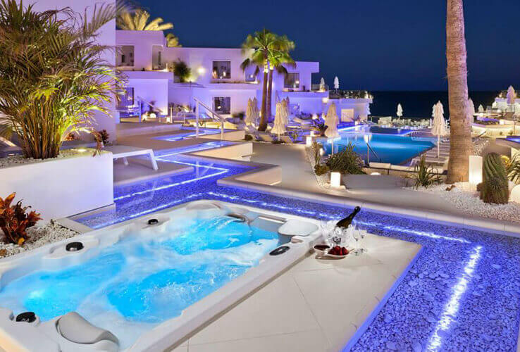 basenispa.pl/wp-content/uploads/life3-spa-instalacion-hottub-aquaviaspa-001